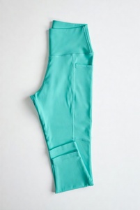 Leggings de yoga pour femmes de haute qualité à faible MOQ, taille élastique, en Spandex/Nylon, respirants, sans coutures, longueur intégrale, pour le fitness - Product Image 3