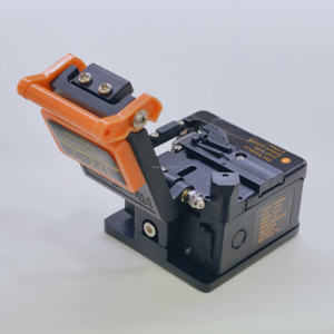 High-precision Cable Cutting Knife Cleaver with <b>LED</b> <b>Light</b> DY-7 FTTH Optic Fiber Cleaver OEM Brand DC 5V <b>Powered</b> - Product Image 4