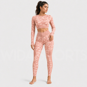 Ensemble de Vêtements de Sport pour Femmes : Haut Court à Manches Longues et Leggings Taille Haute Extensibles et Respirants pour Yoga et Fitness (Vente en Gros) - Product Image 1
