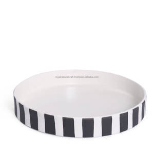 Grand plateau de service vintage et moderne en faux marbre blanc plateau de rangement de salle de bain en résine personnalisé plateau de coiffeuse intérieur pour la maison - Product Image 1