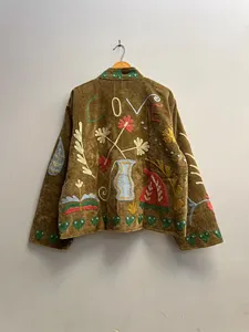 Veste Suzani en velours brun doux de qualité supérieure, brodée de fleurs, à manches longues, col montant, faite à la main, style bohème, pour l'hiver - Product Image 2