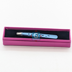 Pince à épiler de précision inclinée de qualité supérieure pour l'épilation des sourcils, style moderne et durable - Product Image 5