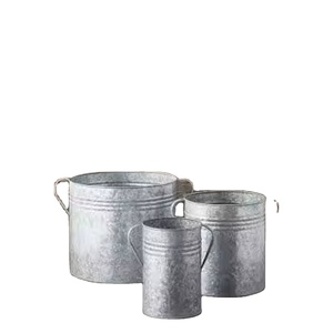 Vente en gros Lot de 3 pots de fleurs de taille différente de haute qualité pour la plantation de jardin du fabricant indien - Product Image 1