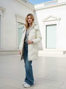 เสื้อแจ็คเก็ตดาวน์ผู้หญิงแบบยาวปานกลาง พร้อมฮู้ดถอดได้ กระเป๋าลึก แขนยาว คุณภาพพรีเมียมจากผู้ผลิต - Product Image 5