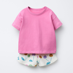 Conjunto de 2 piezas de camiseta y pantalones cortos de algodón para niñas, estampado floral rosa, ropa de verano, cuello redondo, manga corta, ropa informal transpirable - Product Image 2