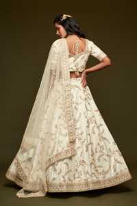 Conjunto de Lehenga Choli de Chifón con Estampado Floral Bordado, Top Corto con Cuello Barco y Manga Corta, Vestido de Dama de Honor Largo hasta el Suelo con Corte en A - Product Image 2