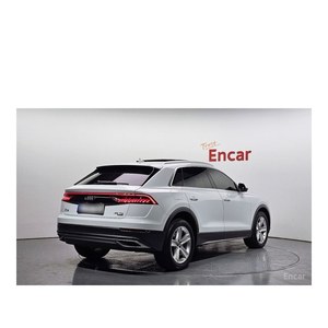 Audi Q8 45 TDI quattro Septiembre 2022 51.214 km Diésel Automático Asientos de Cuero Volante a la Izquierda Cámara Trasera - Product Image 2