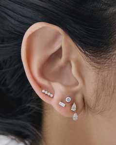Piercing hélix en or massif 14K 18K avec diamant de laboratoire en forme de poire, à dos plat, pour usage quotidien, piercing de cartilage fileté de luxe - Product Image 4