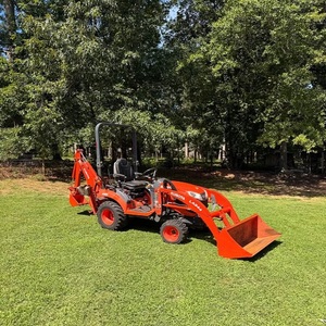 Tracteur compact Kubota BX23S 4x4 diesel avec chargeur frontal, pelle arrière et tondeuse centrale de 60 pouces, faible kilométrage, excellent état - Vente flash - Product Image 6
