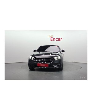 Mercedes-Benz Classe E E450 4MATIC 2024, 16 668 km, boîte automatique, sièges en cuir, conduite à gauche, caméra de recul - Product Image 3