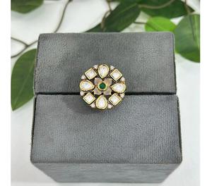 Anillo Ajustable de Moissanita Chapado en Oro de Primera Calidad, Elegante y Moderno para Bodas y Fiestas - Product Image 1