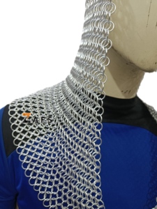 Auténtica Capucha Medieval de Aluminio con Malla de Anillos de 10 mm, Ligera, de Primera Calidad, para Cosplay, Reenactamiento, Disfraz Hecho a Mano - Product Image 5