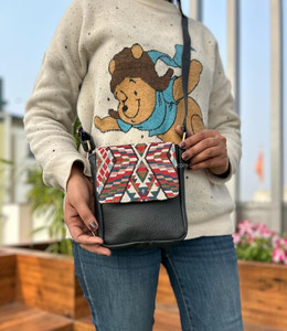 Nuevo bolso bandolera de cuero genuino hecho a mano Jacquard de gran venta, multiuso, nuevo diseño Vintage, bolso cruzado, productos a granel de tarifa barata - Product Image 2