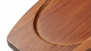 Plateau chauffant en métal avec base en bois de qualité supérieure pour servir des plats chauds, comme des steaks, des fruits de mer, des légumes, style restaurant, pour la table. - Product Image 3