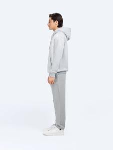 Ventes en gros de sweats à capuche surdimensionnés pour hommes, offrant un tissu chaud et doux, proposés par les principaux fournisseurs de vêtements - Product Image 5