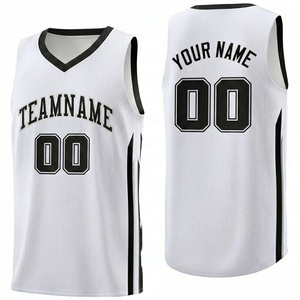 Camiseta de Baloncesto Elegante, Hecha con Tela de Malla Transpirable de Secado Rápido, Nombre del Equipo Personalizado, Brinda Comodidad y Libertad de Movimiento - Product Image 3
