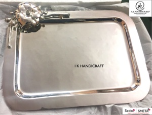 Plateau rectangulaire en aluminium, texture moderne du milieu du siècle, poignée en bambou, 100% fait main, personnalisable, décoration d'intérieur, Noël, Ramadan - Product Image 5