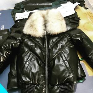 Wholesale Mens Luxury V Bomber Real Leather Jacket Winter Puffer Bubble Coat Colorful Patchwork Overcoat <b>Fox</b> <b>Fur</b> Collar - Product Image 2