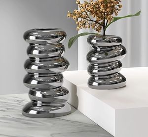 Portaflores Metálico Contemporáneo para Flores Frescas y Decoración Elegante para el Hogar con un Toque Moderno - Product Image 5
