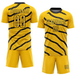 Ventes en gros d'uniformes de football sur mesure, maillot de football + shorts, 100% polyester respirant, vêtements d'équipe, fournisseur de logos, Pakistan, nouveauté - Product Image 4