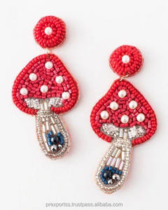 Pendientes Bohemios Artesanales con Cuentas de Flores, Joyería Colgante de Diseño Divertido y Personalizado, Regalo de Halloween 2025 - Product Image 2