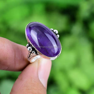 Bague minimaliste faite à la main en argent sterling 925 carats avec améthyste ovale ornée d'une pierre d'améthyste violette naturelle Bague de naissance de février - Product Image 3