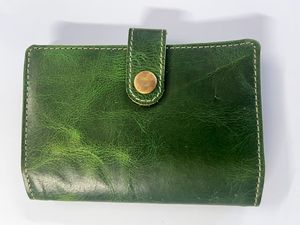 Premium Pure <b>Leather</b> Wallet and Card Holder Set, Stylish Designer <b>Passport</b> <b>Cover</b> Pocket Size for Men and Women - Product Image 4