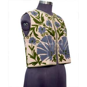 Nuevo diseño de chaleco corto sin mangas de algodón con bordado a mano, 100% algodón, con estampado floral, para mujer, ropa de invierno para fiestas y salidas informales. - Product Image 2