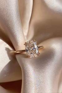 Anillo de Compromiso de Oro de 14K con Diamante Cultivado en Laboratorio de Corte Elegante de 2ct, Diseño Simple de Lujo, Certificado IGI para Mujer, Color D, Joyería de Regalo - Product Image 2