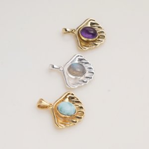 Natural Amethyst Seashell Pendant Gold Tone Ocean Inspired Gemstone Shell <b>Necklace</b> Beach Jewelry Gift for Women Her - Product Image 3