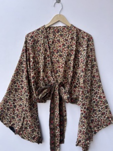 Haut en soie indienne style bohème pour femme, débardeur à nouer, chemisier d'été pour les vacances - Product Image 4