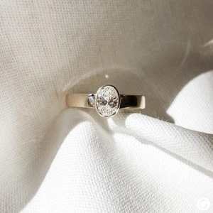 Anillo Solitario de Diamante Ovalado de 1.02 CT Cultivado en Laboratorio Signet para Mujer, Oro Sólido de 14K, Regalo de Boda o Compromiso para Enamorados - Product Image 1