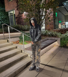 เสื้อฮู้ดดี้ผู้ชายแบบสั่งทำโลโก้ได้ ขายตรงจากโรงงานผลิตเสื้อผ้าสไตล์ดิสเทรส หนานุ่ม พิมพ์ลายกราฟิกแบบครอป - Product Image 6