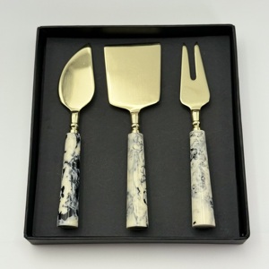 ชุดอุปกรณ์ตัดเค้กแต่งงานสแตนเลส พร้อมที่ปาดเนย มีดตัดชีส ด้ามเรซิ่น ชุดอุปกรณ์ตัดชีส - Product Image 2