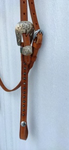 Customizable Genuine Leather High Rise Western Headstall Unique Knotted Brow Design Floral Carving Two-Tone <b>Equestrian</b> Sets - Product Image 3