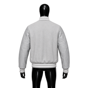 NOUVELLE PROMO Veste universitaire en laine argentée avec manches en cuir assorties, style baseball classique, fermeture à boutons-pression, col, poignets et ourlet côtelés - Product Image 2
