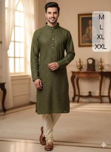 Ensemble Kurta Pyjama de Mariage pour Homme, Très Demandé, de Créateur, Tenue de Soirée Luxueuse et Confortable, Style Ethnique, Disponible à la Vente - Product Image 3