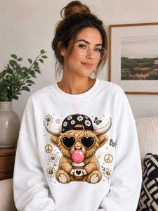 Sweat-shirt personnalisé OEM pour femme, doublé, écologique, respirant, en molleton de coton, col rond, imprimé numériquement avec motif vache des Highlands - Product Image 1