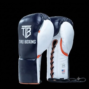 Guantes de Boxeo de Cuero Negro con Cordones a Bajo Precio, Guantes de Boxeo Personalizados OEM ODM, Guantes de Boxeo MMA de Cuero de Primera Calidad - Product Image 2