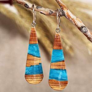 Boucles d'oreilles pendantes en résine avec perles antiques, personnalisables, emballage sur mesure – Nouveauté irrésistible - Product Image 2