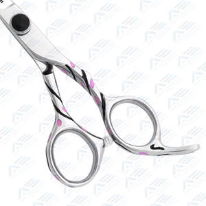 Apto Enterprises Ensemble de ciseaux professionnels en acier inoxydable Modèle dentelle noire pour le toilettage d'animaux Nouveau modèle Beauté Soins personnels - Product Image 4
