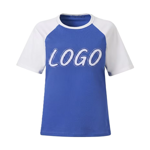 Camiseta griega personalizada azul y blanca 100% algodón ecológico de secado rápido, manga corta raglán, ropa para fraternidades y hermandades - Product Image 1