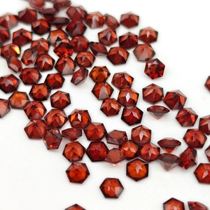 Pierre précieuse grenat du Mozambique de qualité supérieure, pierre naturelle à facettes, coupe hexagonale pour la création de bijoux - Product Image 6