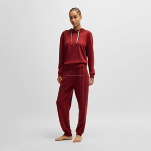 Vente en gros de marque personnalisée OEM de survêtement de yoga pour femmes, ensembles de deux pièces pour femmes, taille adulte et Slim Fit - Product Image 1