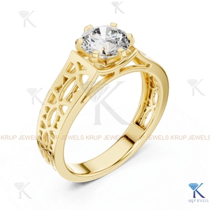 Bague de fiançailles et de mariage classique en diamant de laboratoire personnalisé, certifiée IGI, taille brillant rond, bande à découpe géométrique, or massif - Product Image 5