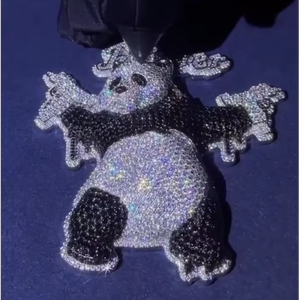 Colgante Personalizado de Plata de Ley 925 con Forma de Panda, Moissanita, Totalmente Cubierto de Rodio, Chapado en Oro de 14K, Estilo Hiphop, Unisex, para Fiesta - Product Image 1