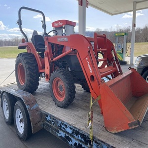 Tracteur Kubota L3400 avec moteur diesel, boîte de vitesses automatique, direction assistée - Tracteur agricole robuste au meilleur prix - Product Image 5