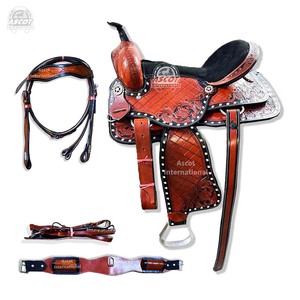 Silla de montar 100% de alta calidad para caballo, asiento de cuero y gamuza, estilo western, con adornos florales hechos a mano. - Product Image 4