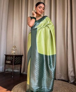 Sari de seda verde claro con borde verde oscuro, ropa tradicional india para bodas, listo para enviar, para mujer - Product Image 4