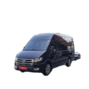Solati 2023 de 15 Plazas, Diésel, Automático, Volante a la Izquierda, Cámara Trasera, 5.447 km, Emisión Euro V, Pantalla Táctil, Luces LED Diurnas - Product Image 1